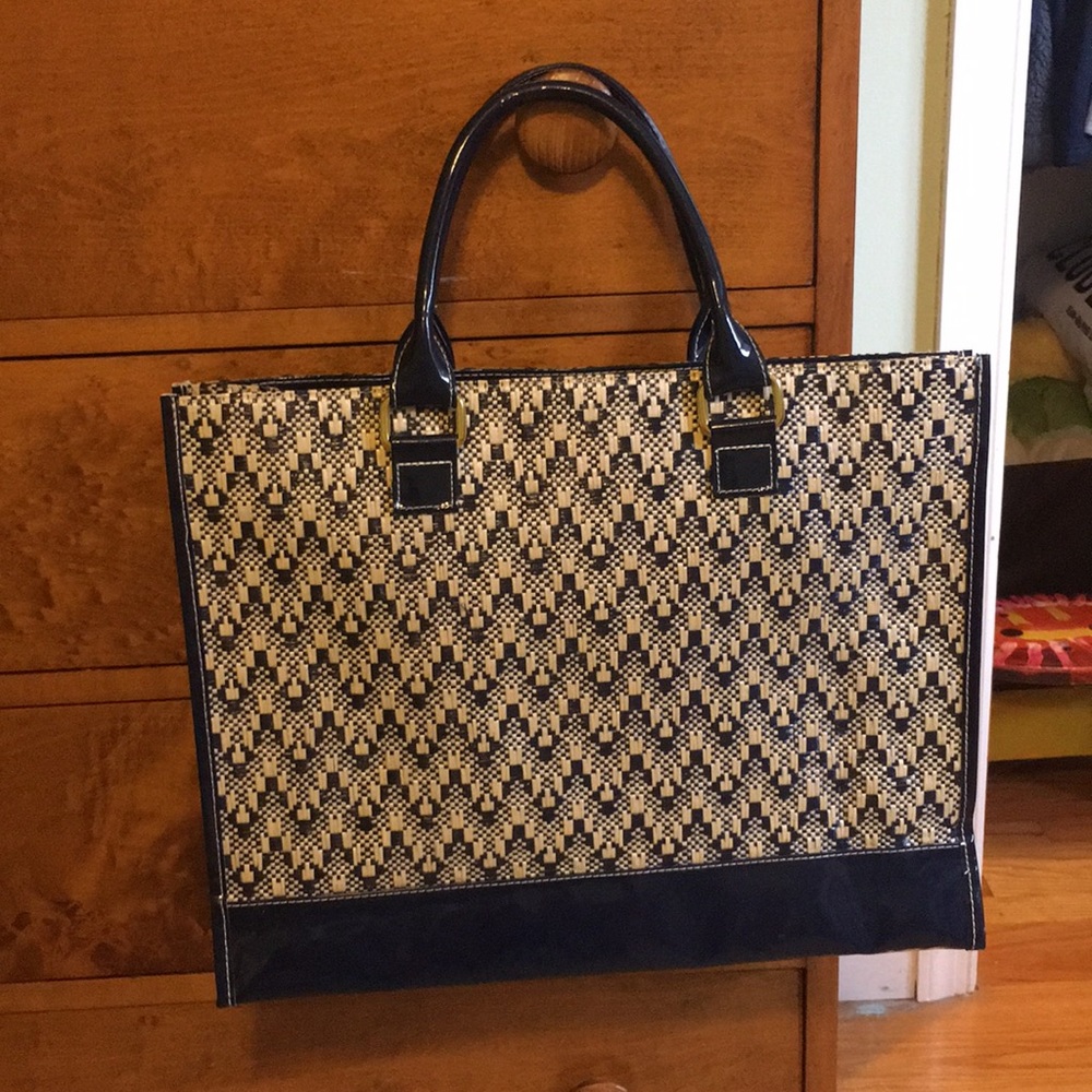 Handbag